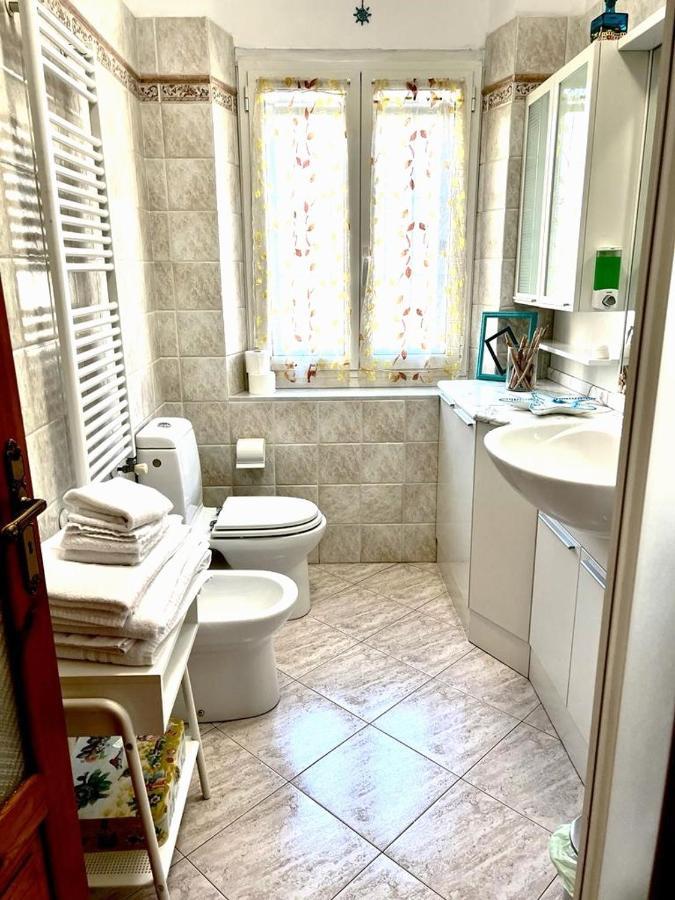 ラ・スペツィアLa Casa Di Ele, Parcheggio Privato Gratuitoアパートメント エクステリア 写真