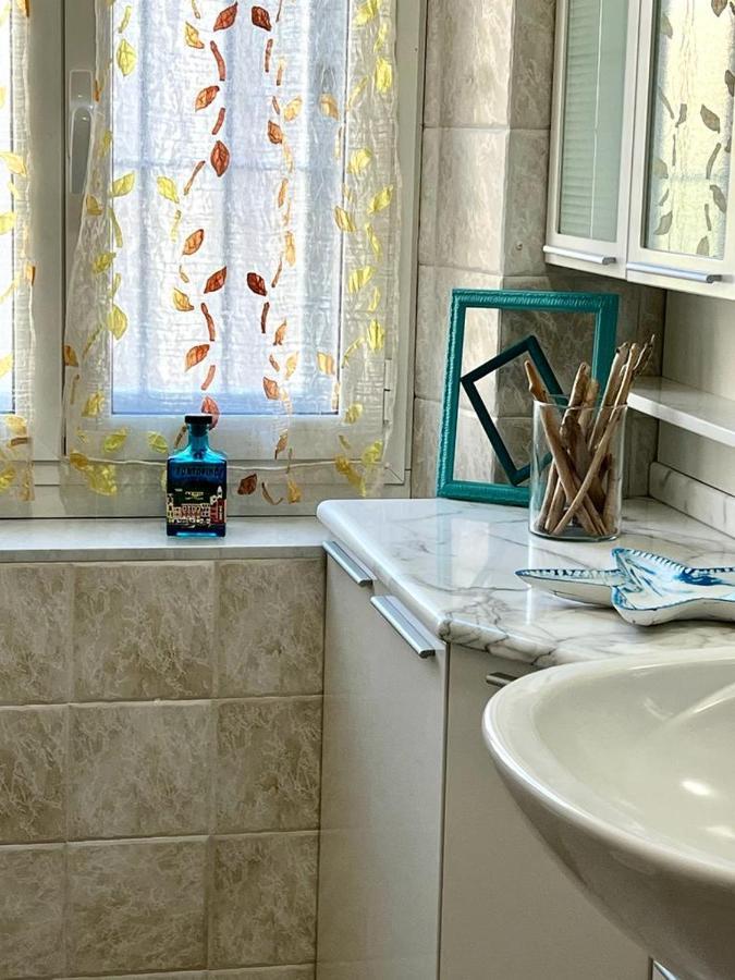 ラ・スペツィアLa Casa Di Ele, Parcheggio Privato Gratuitoアパートメント エクステリア 写真